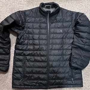 Men’s Mountain Hard Wear puffer coat black